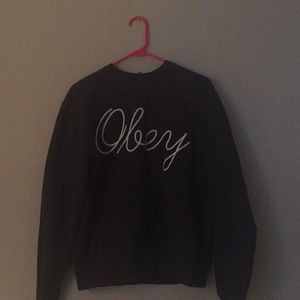 Obey crew neck sweatshirt